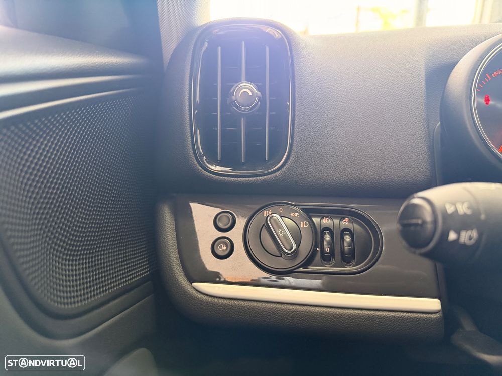 MINI Countryman - 40