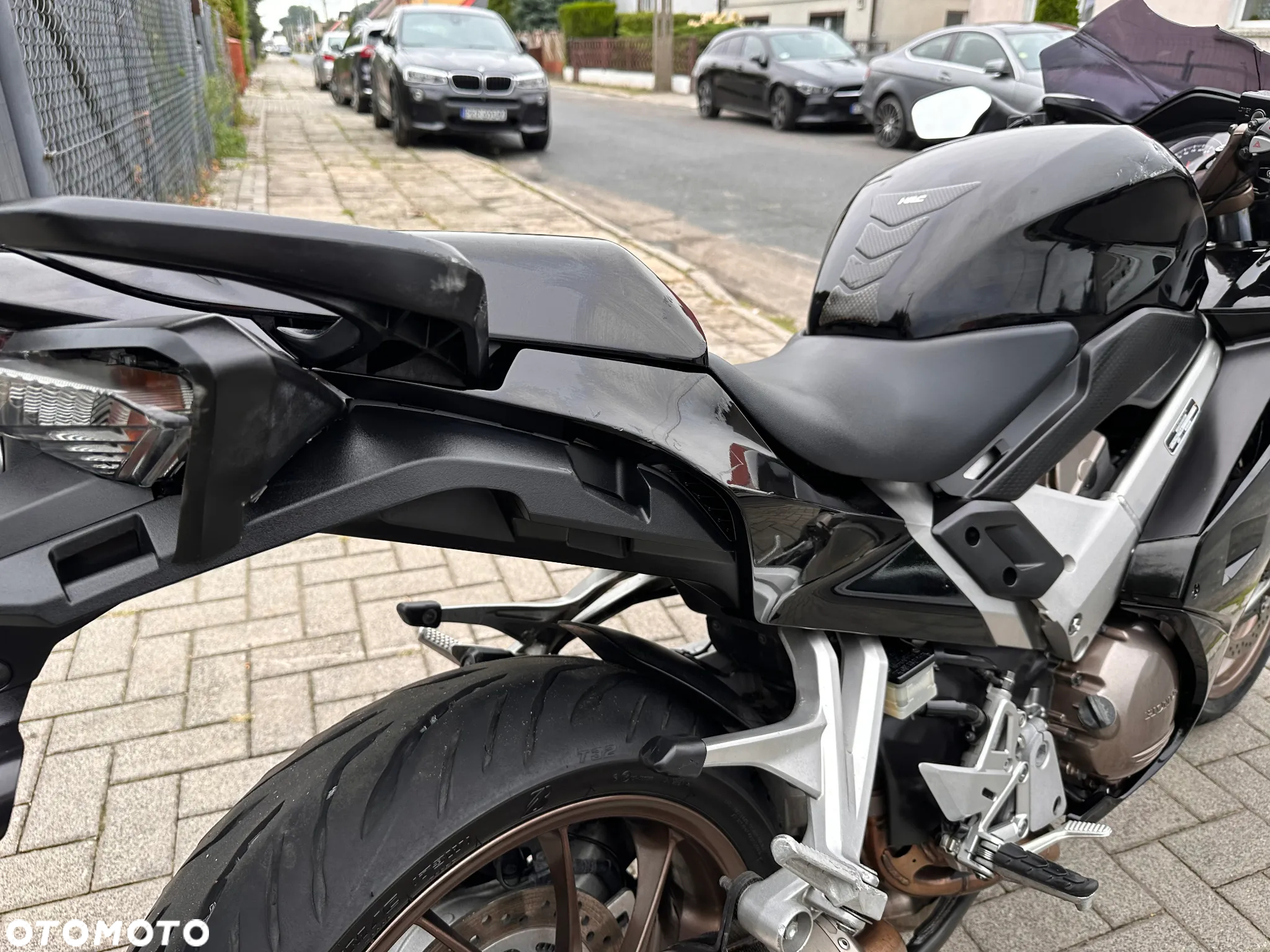 Honda VFR - 14