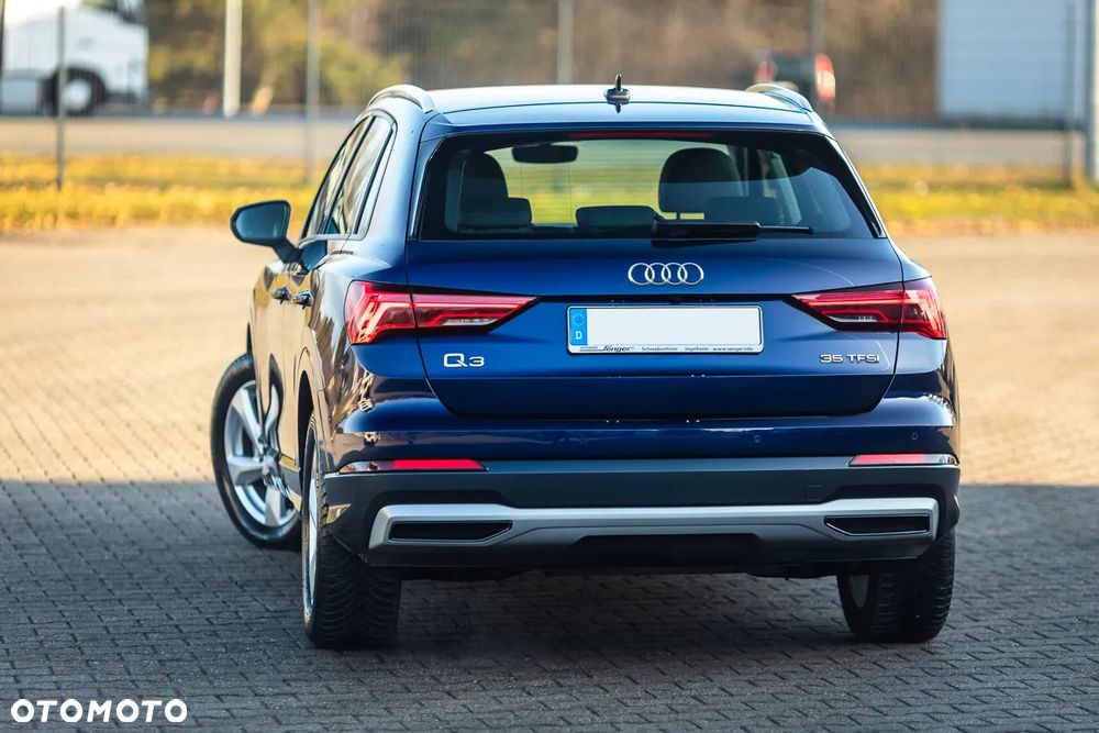 Audi Q3 35 TFSI S tronic - 10