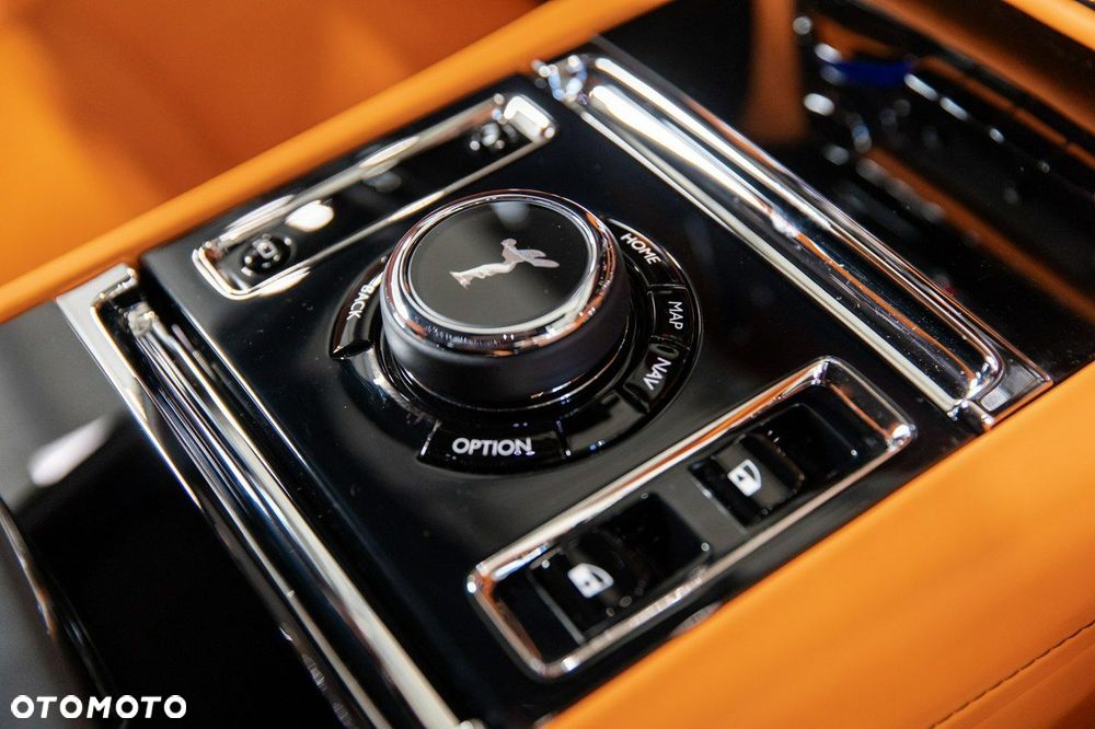 Rolls-Royce Spectre - 31