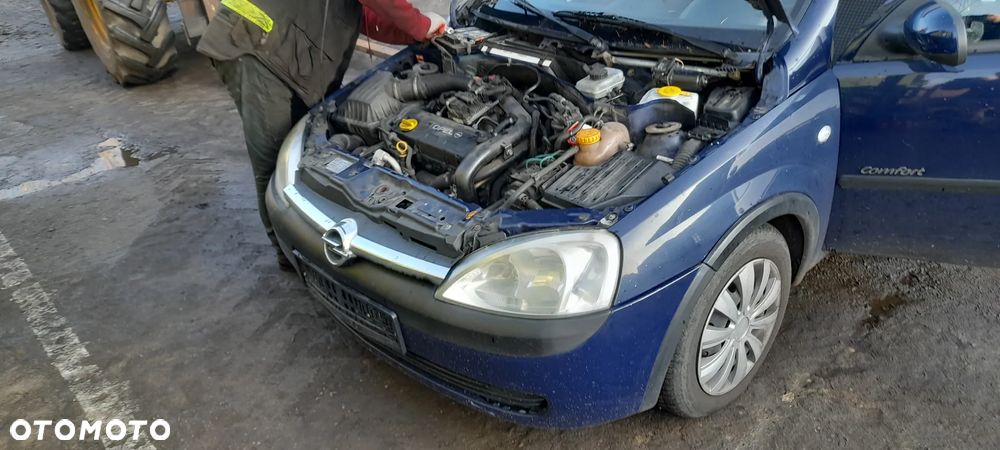corsa c fotel lewy  3d - 5