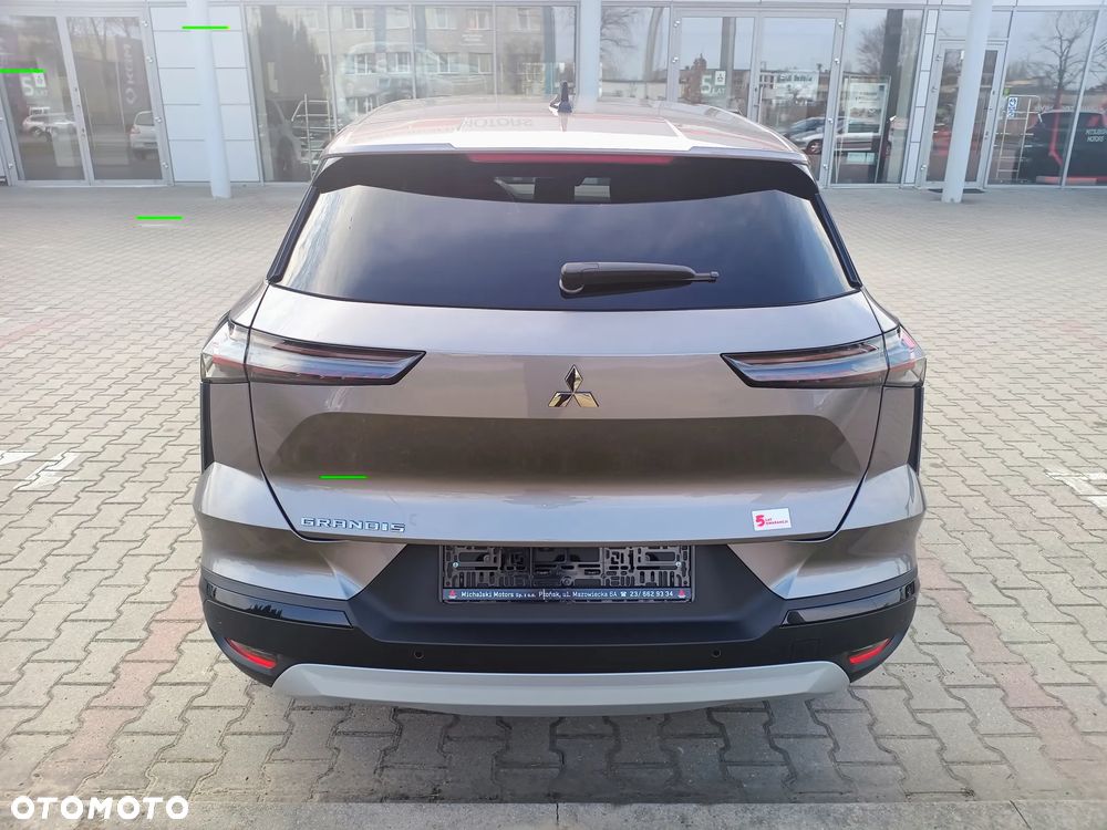Mitsubishi Grandis 1.3T mHEV Intense Style Cold DCT - 10