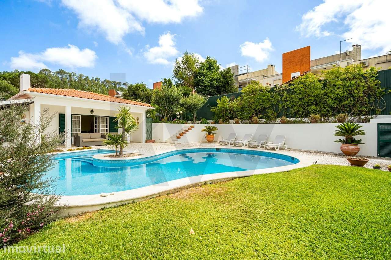 Moradia T4 com piscina e lote de 1.000 m2 | Sesimbra - Grande imagem: 3/42