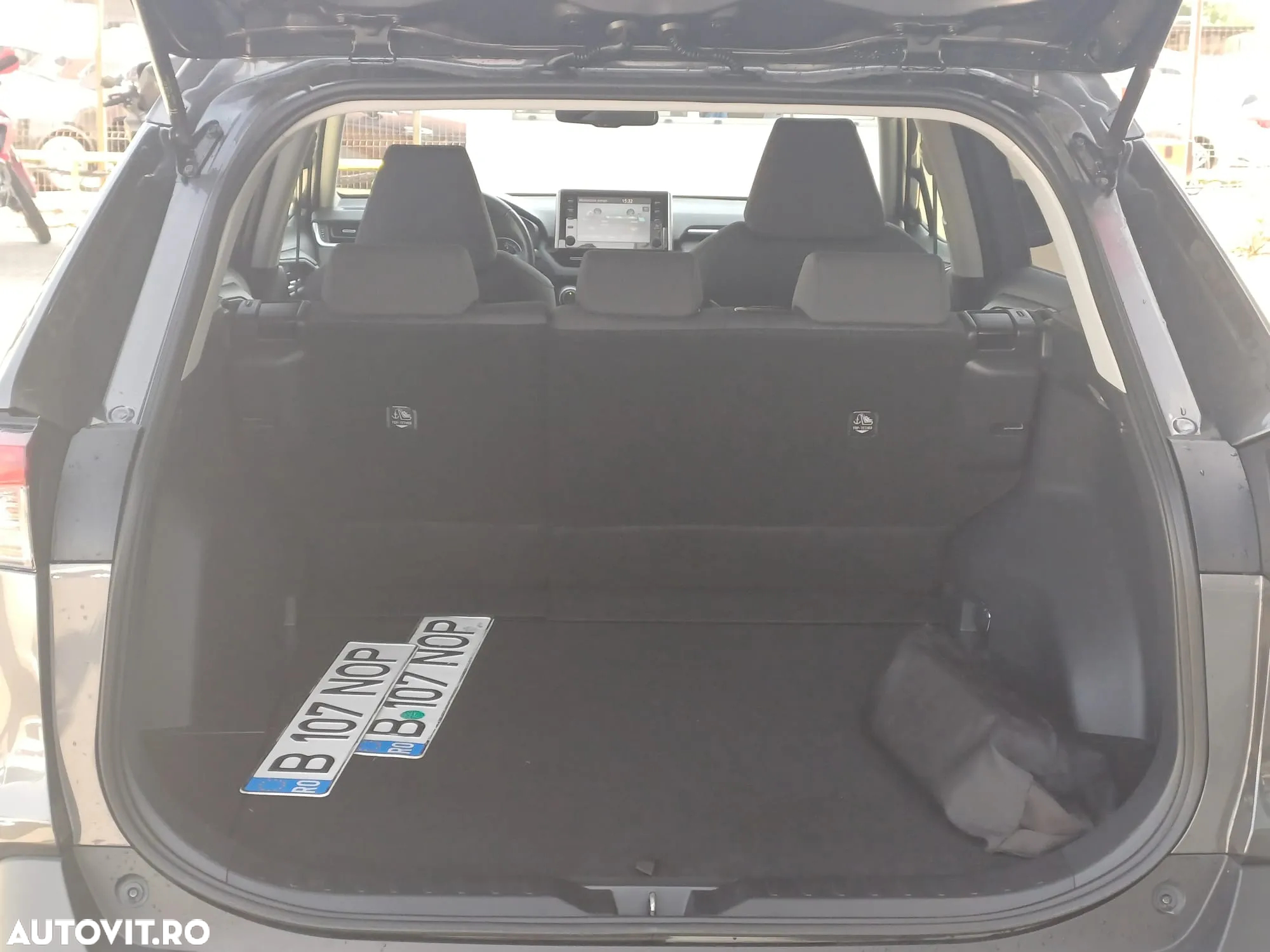 Toyota RAV4 2.5 Hybrid VVT-iE 4x2 Dynamic - 6