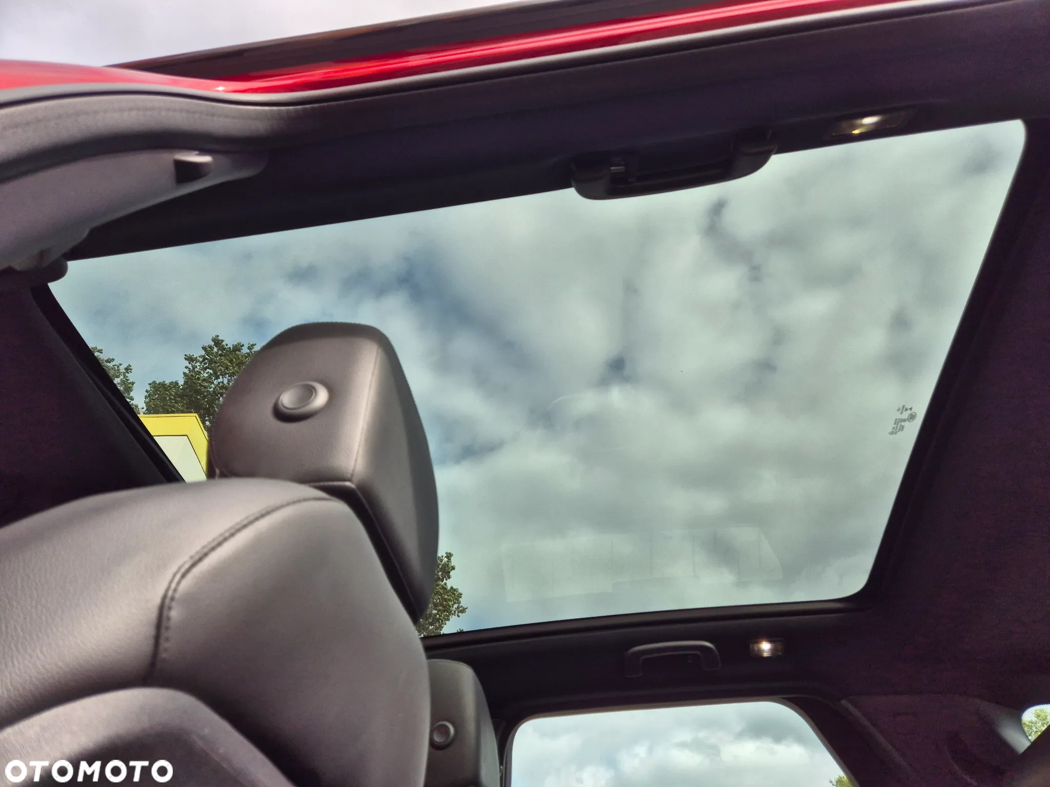 Land Rover Discovery Sport TD4 Dynamic - 30