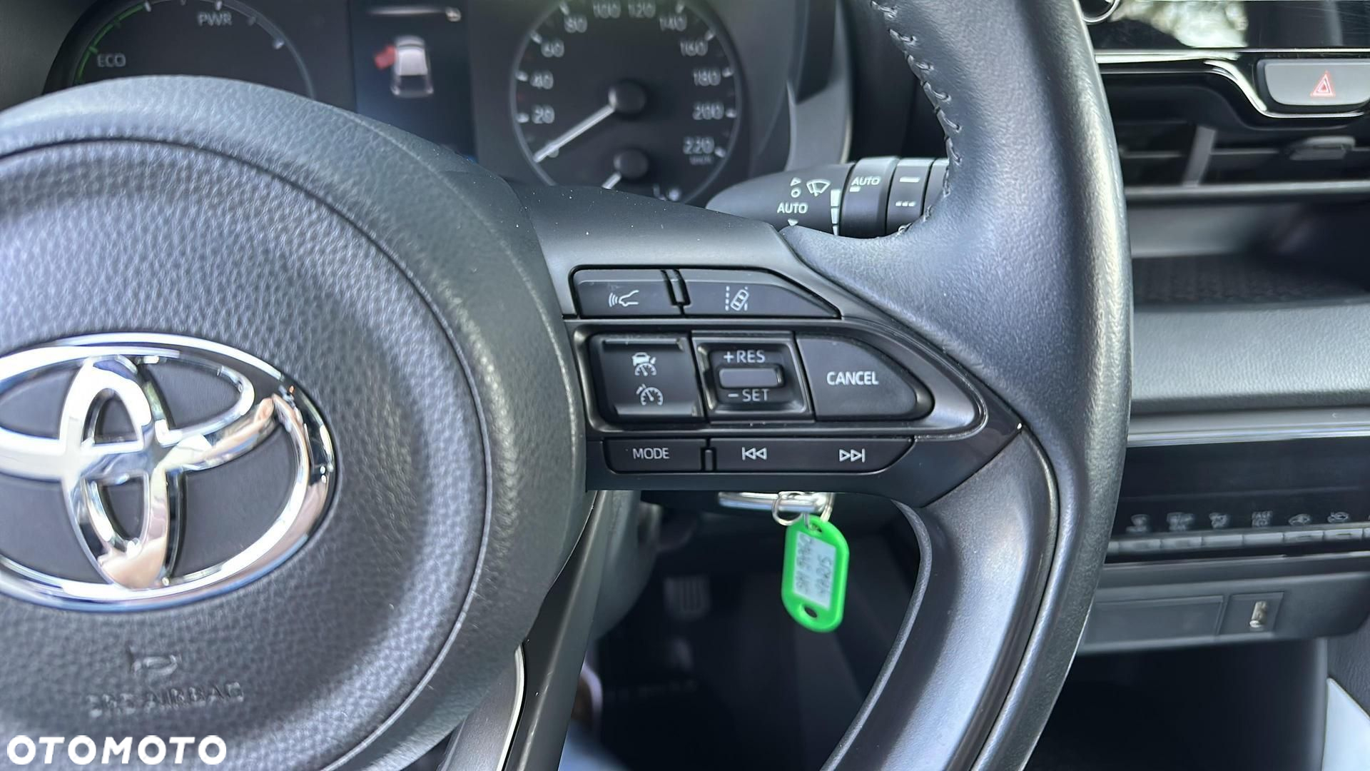 Toyota Yaris Hybrid 1.5 Comfort - 21