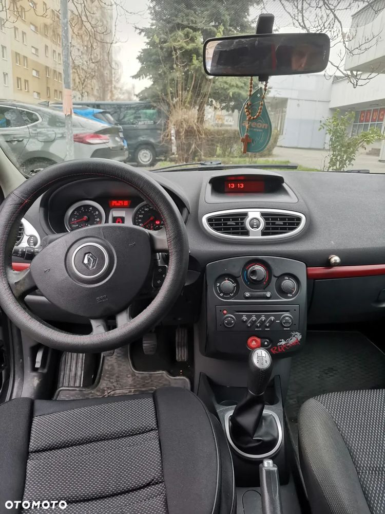 Renault Clio 1.2 16V Ripcurl - 8