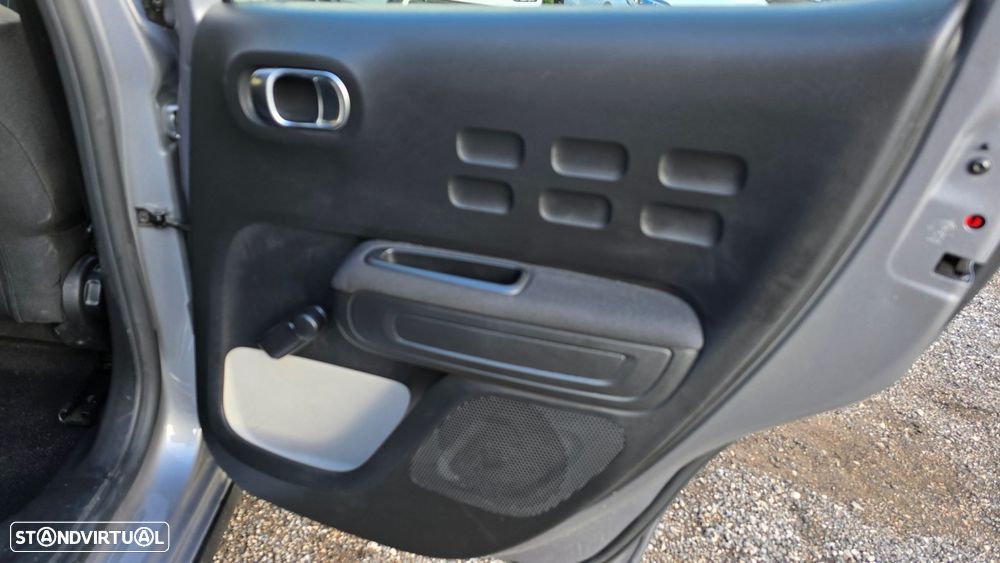 Citroën C3 1.2 PureTech Shine - 50