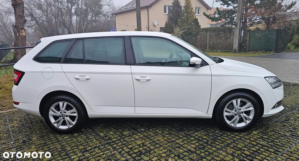 Skoda Fabia 1.0 TSI Ambition DSG - 2