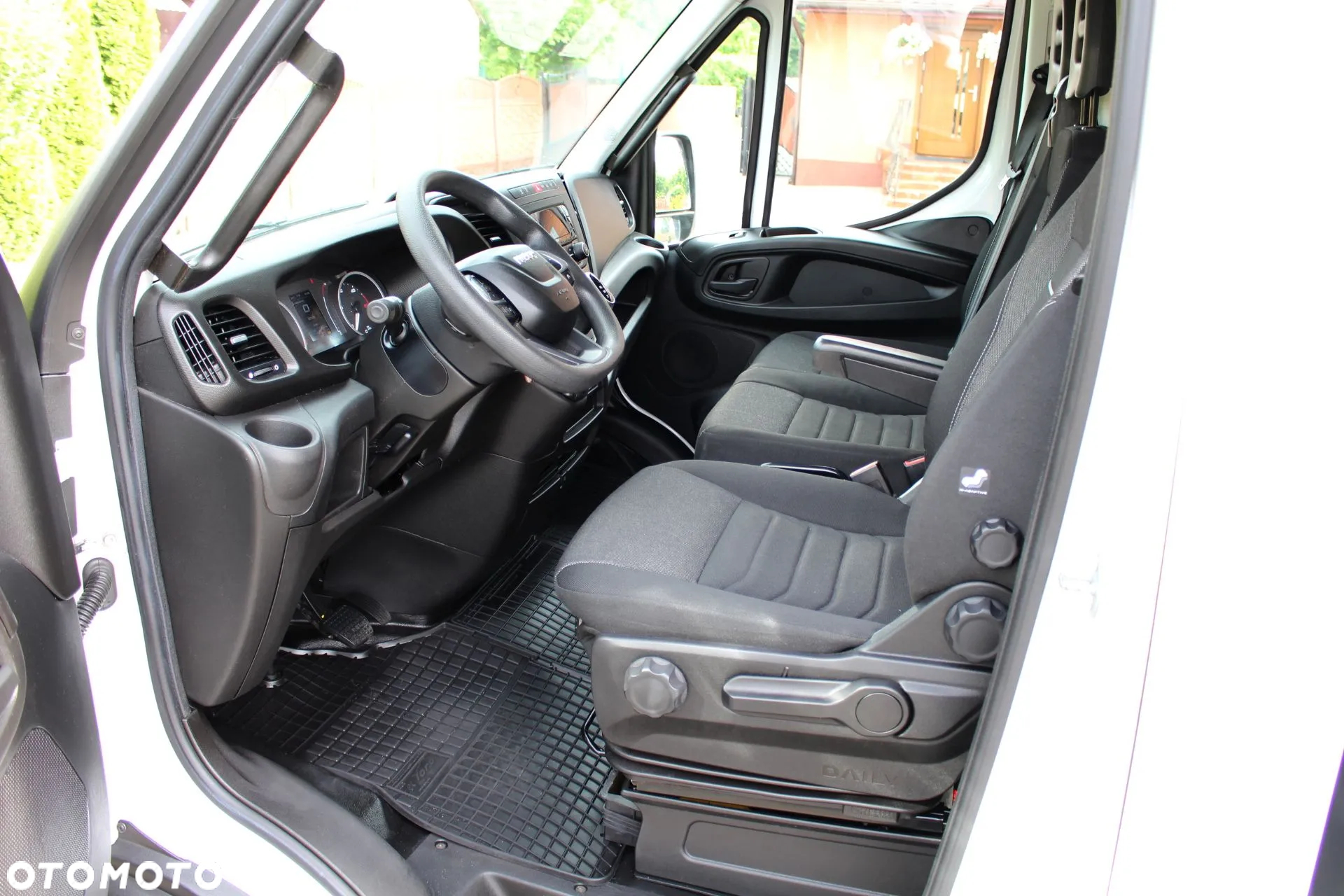 Iveco DAILY 50C18 3.0 180KM AUTOMAT POLSKI SALON 83 TYS KM 1X FIRANKA  JAK NOWY - 22
