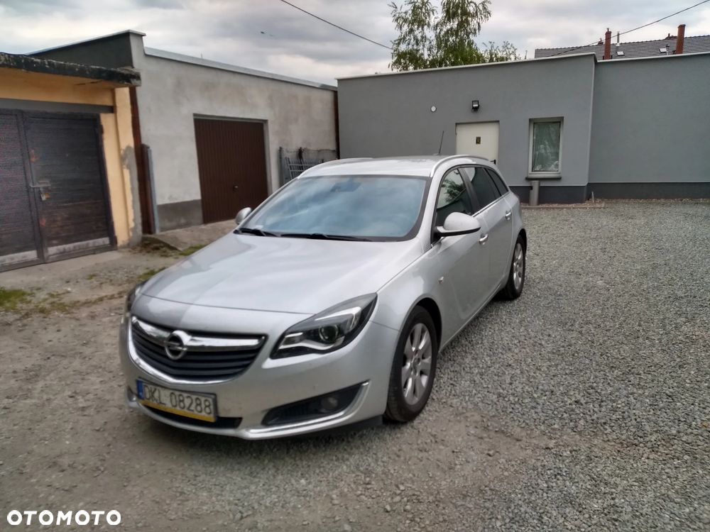 Opel Insignia - 1