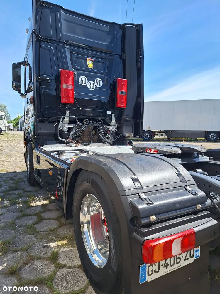 Mercedes-Benz Actros L 1863 Gigaspace / salonka / sprowadzony - 9