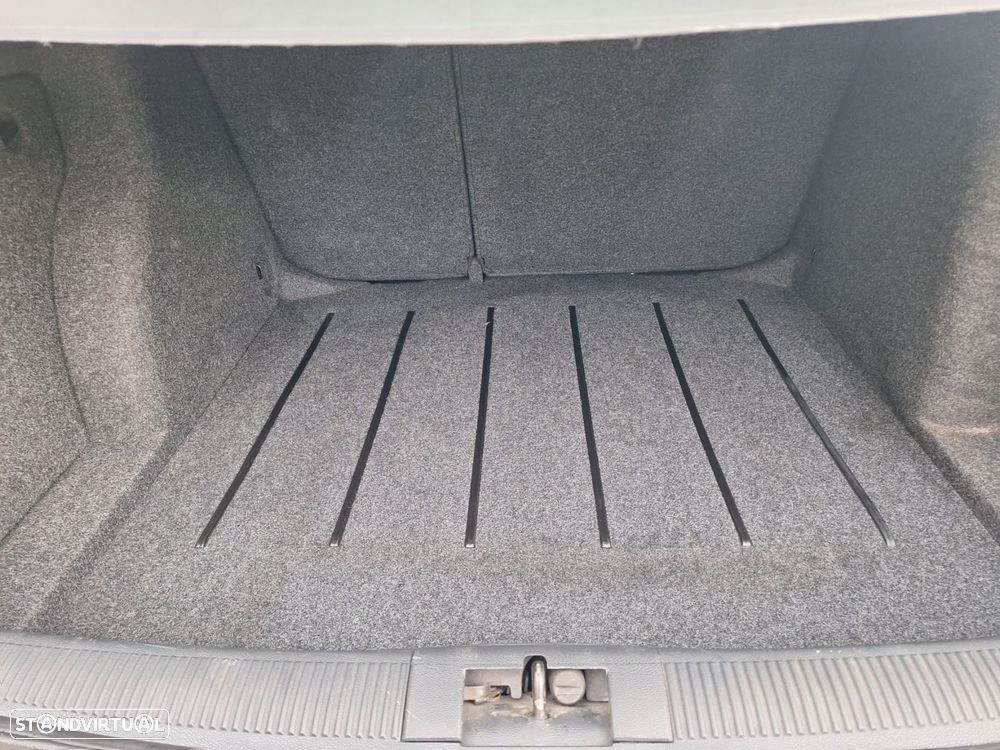 Skoda Fabia Break 1.4 TDi Elegance - 26