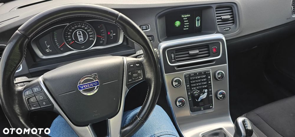 Volvo V60 - 29