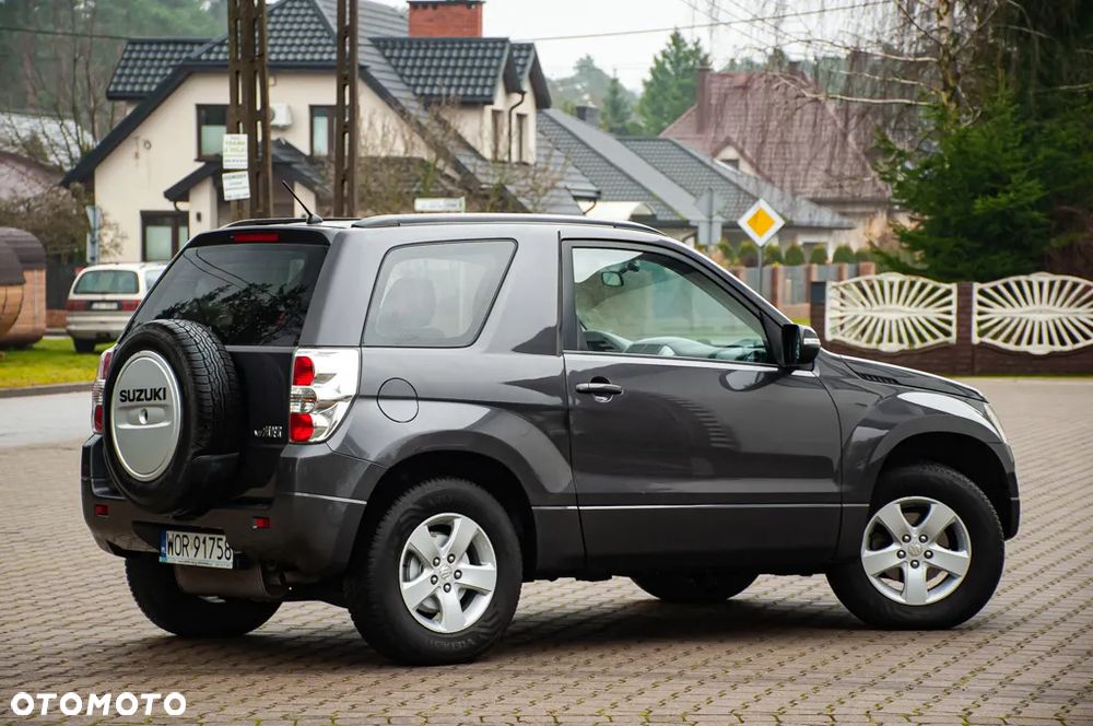 Suzuki Grand Vitara 1.6 Club - 31