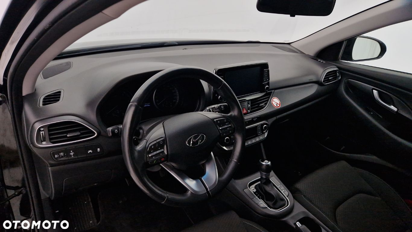 Hyundai i30 - 16