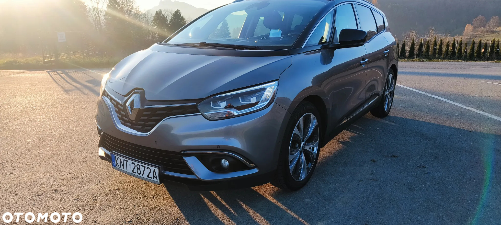 Renault Scenic 1.5 dCi Dynamique EDC - 5