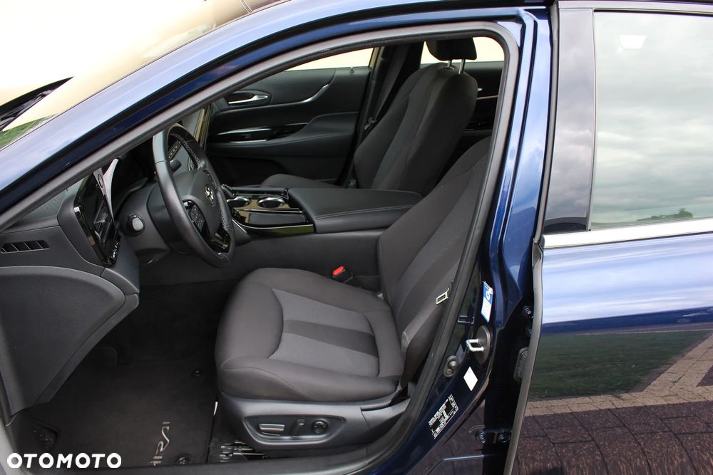 Toyota Mirai Standard - 11