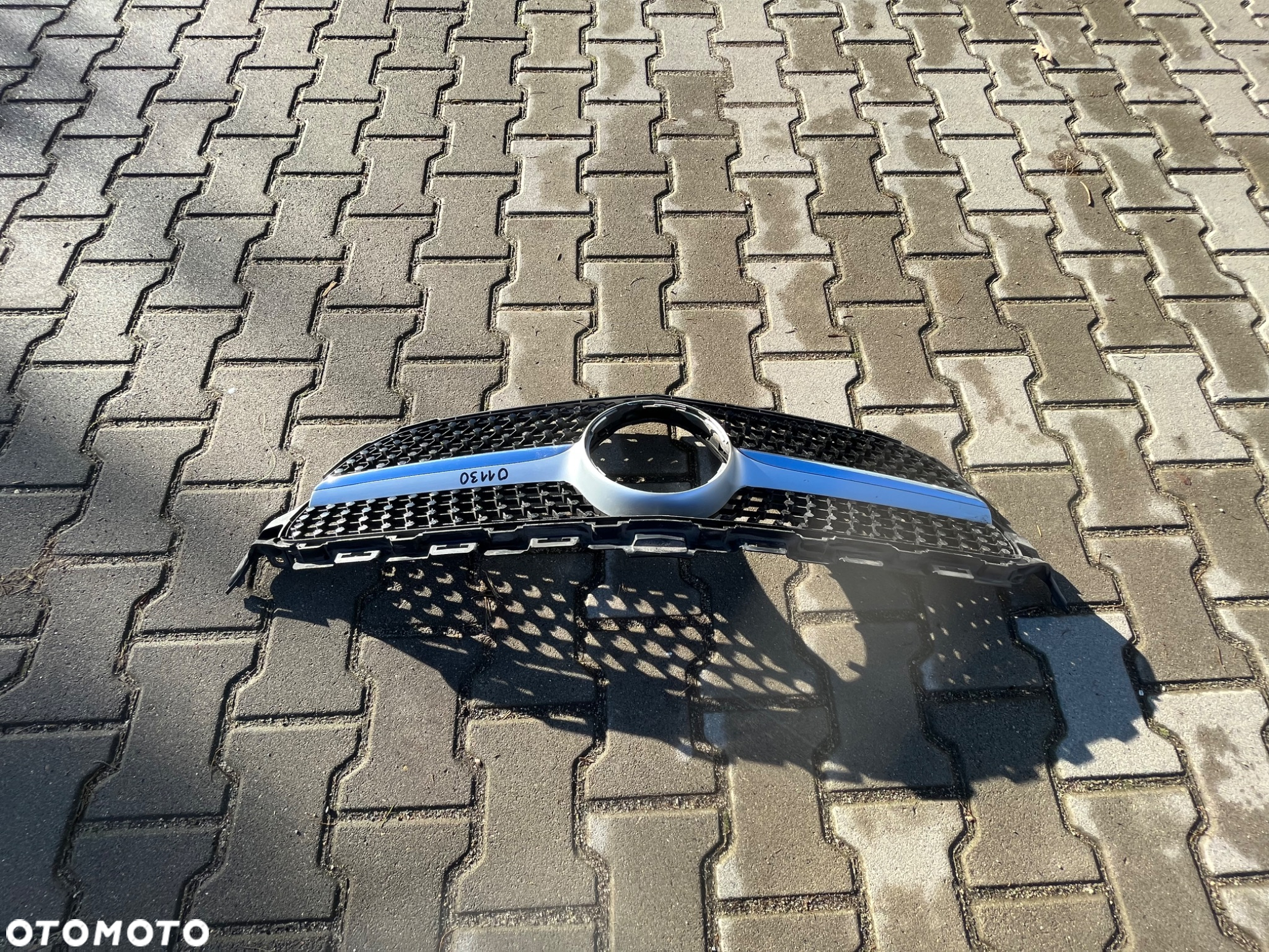 Atrapa Grill Mercedes C W205 - 5
