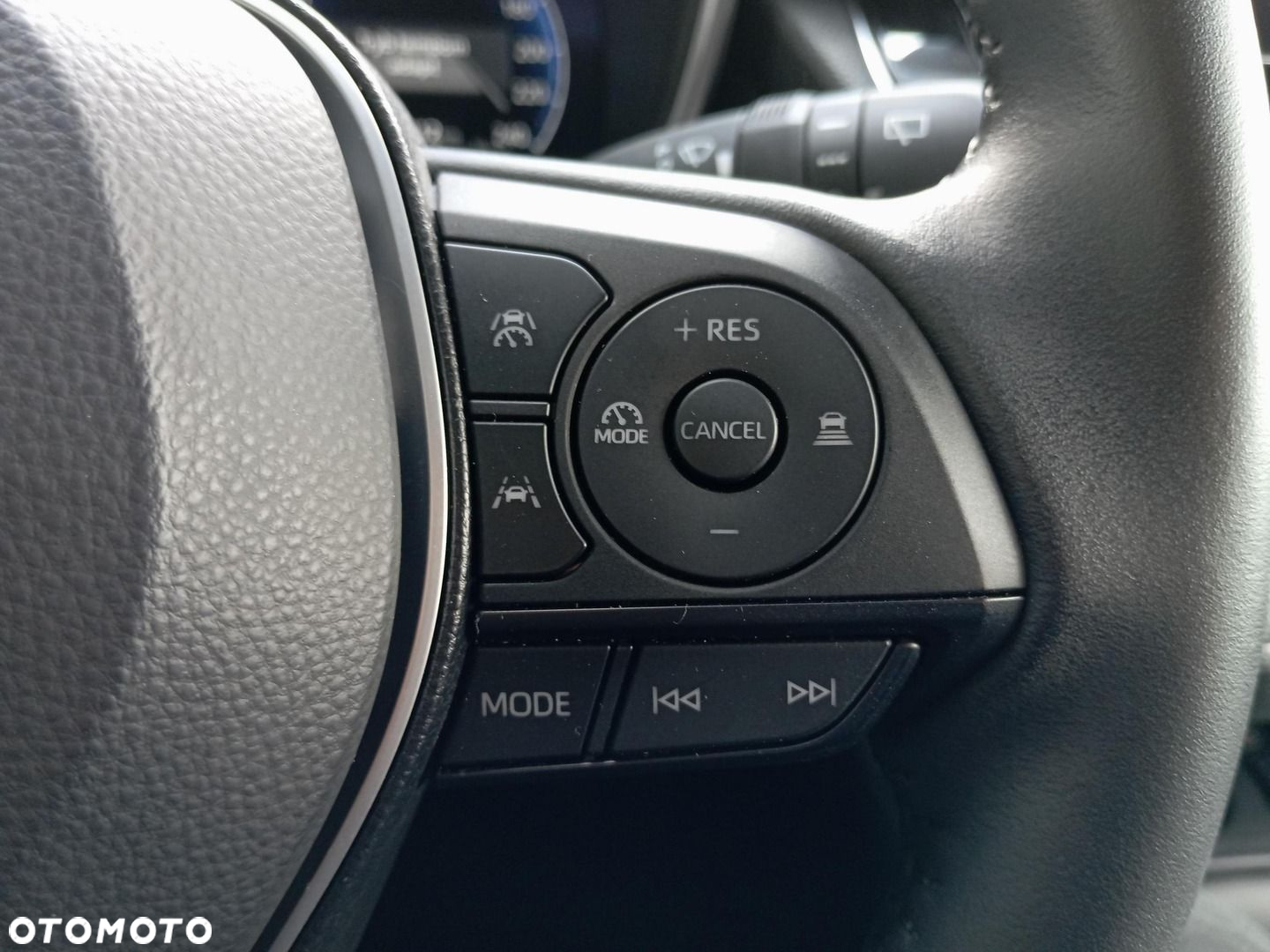 Toyota Corolla - 16