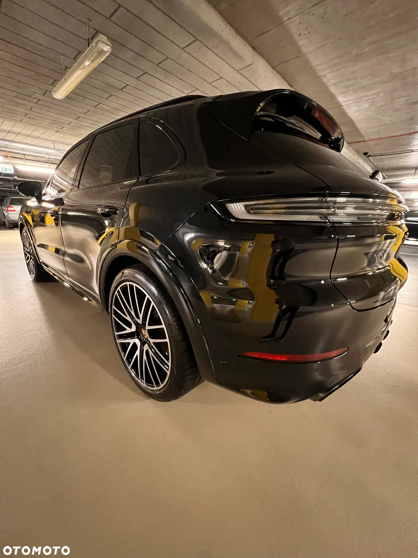 Porsche Cayenne GTS - 6