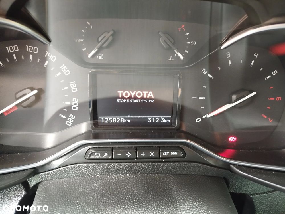 Toyota Proace City Verso 1.5 D-4D Family - 15