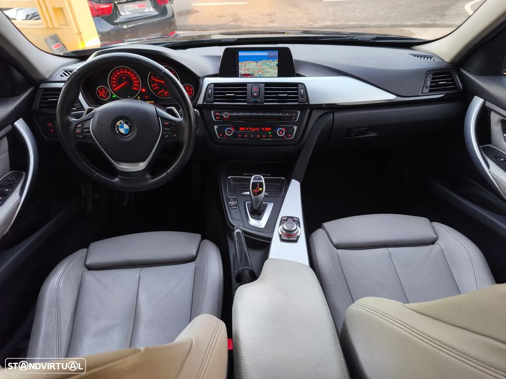 BMW 320 d Aut. Blue Performance Sport Line - 30