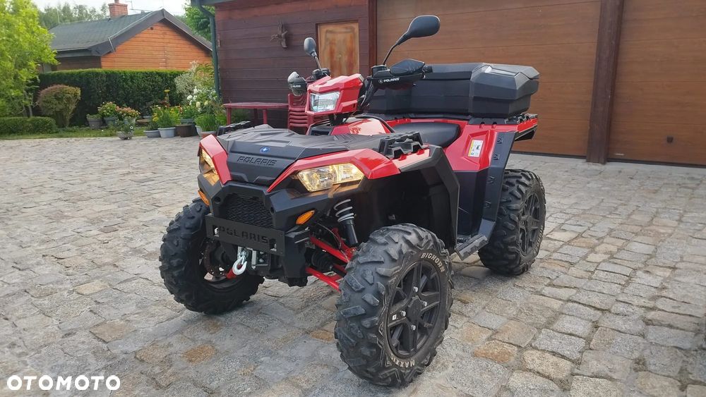Polaris Sportsman - 1