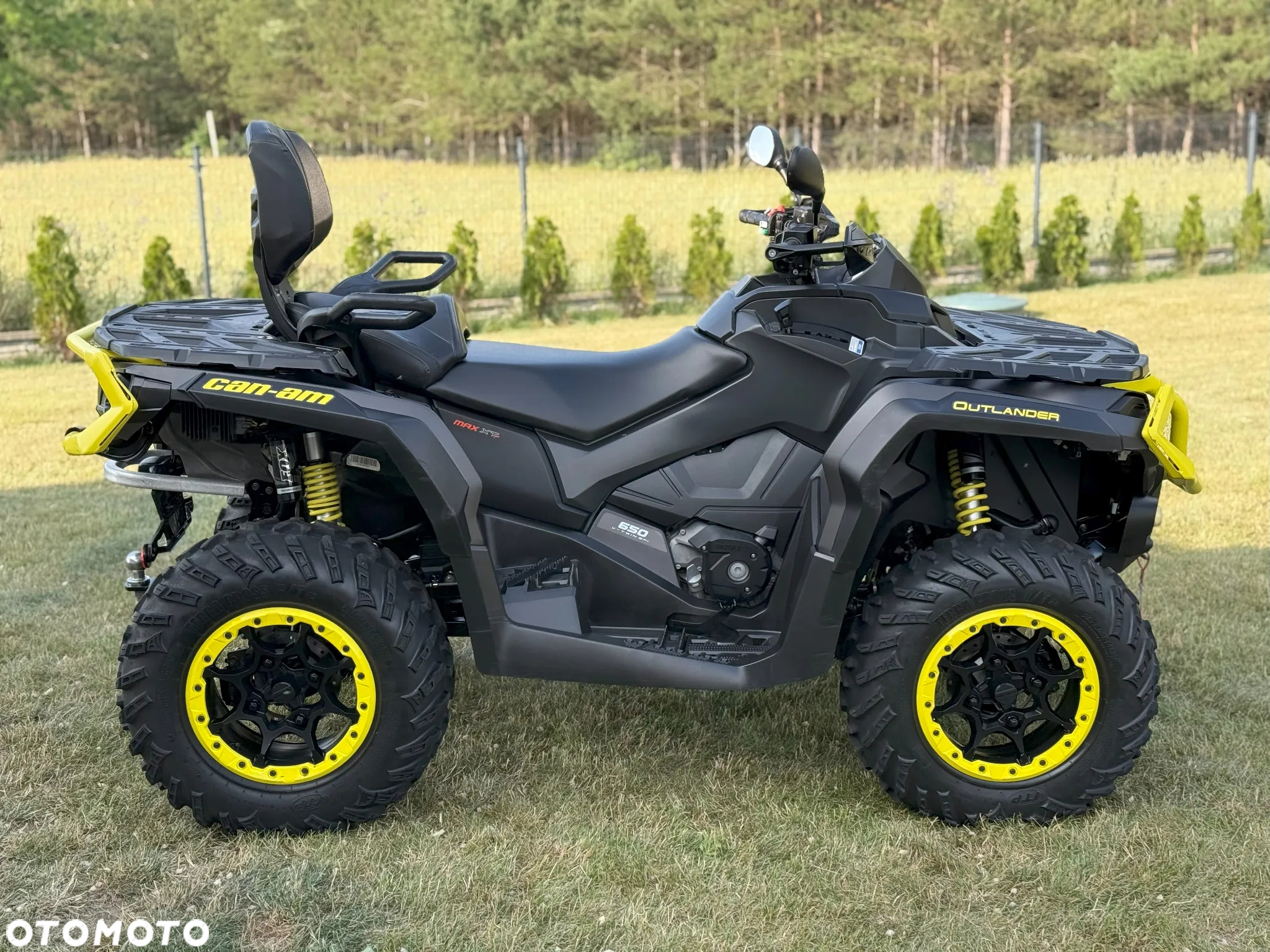Can-Am Outlander Max