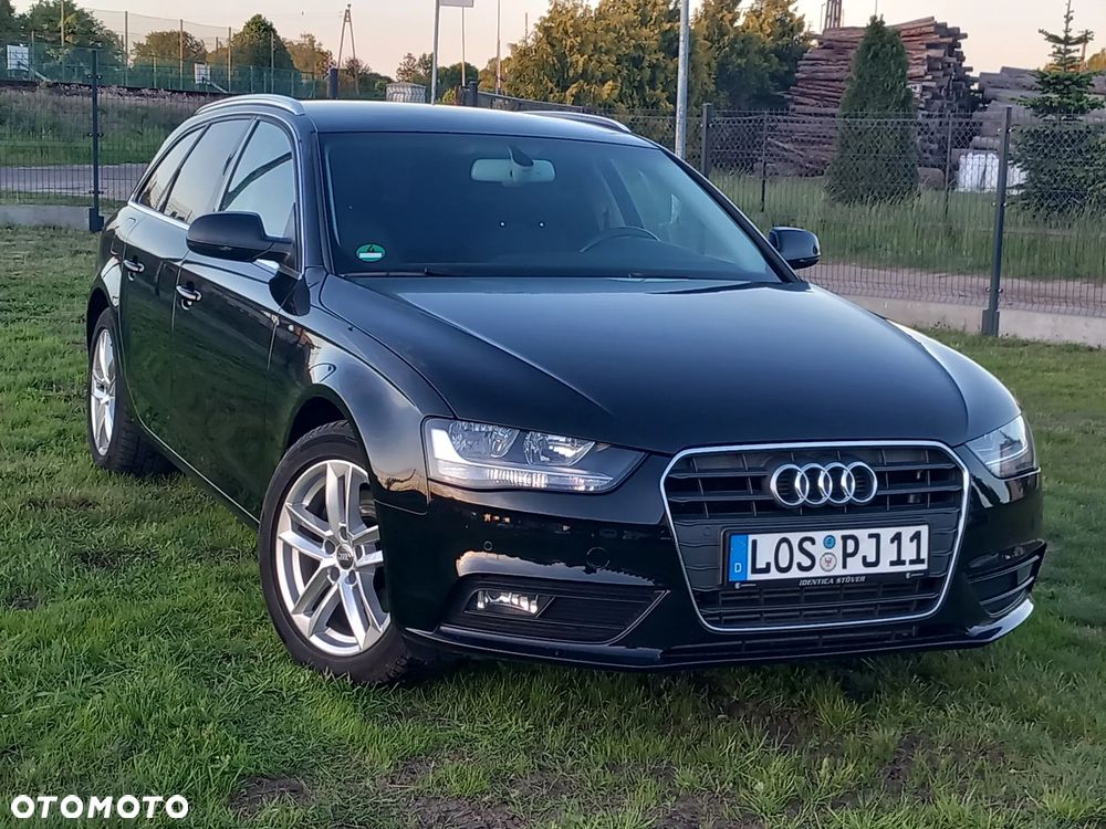 Audi A4 Avant 2.0 TDI DPF Ambiente - 13