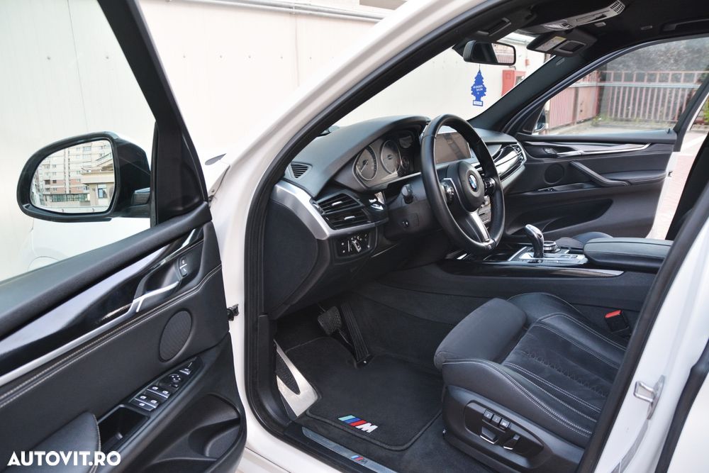 BMW X5 xDrive30d Sport-Aut. - 7