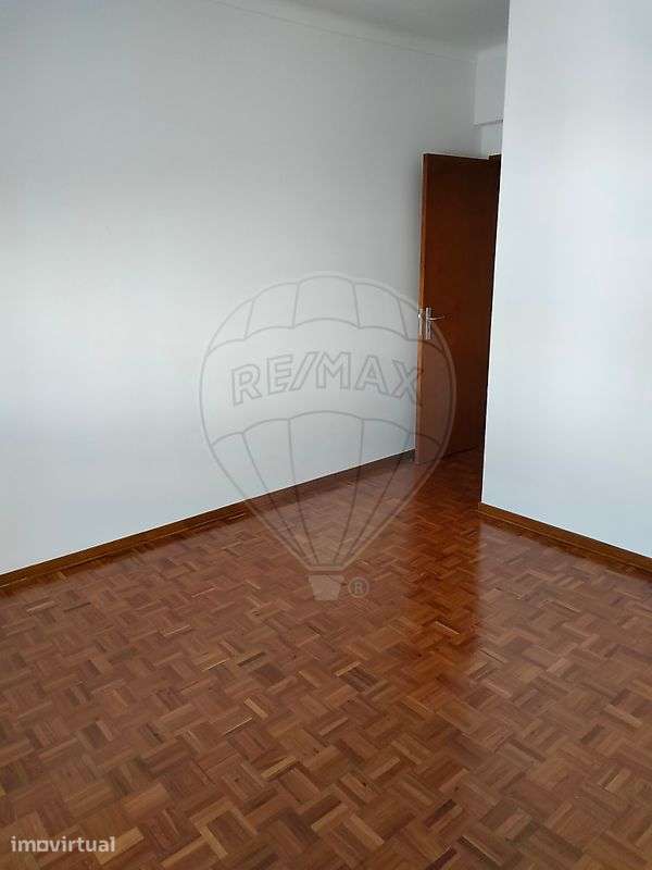 Apartamento T4 para arrendamento - Grande imagem: 4/15