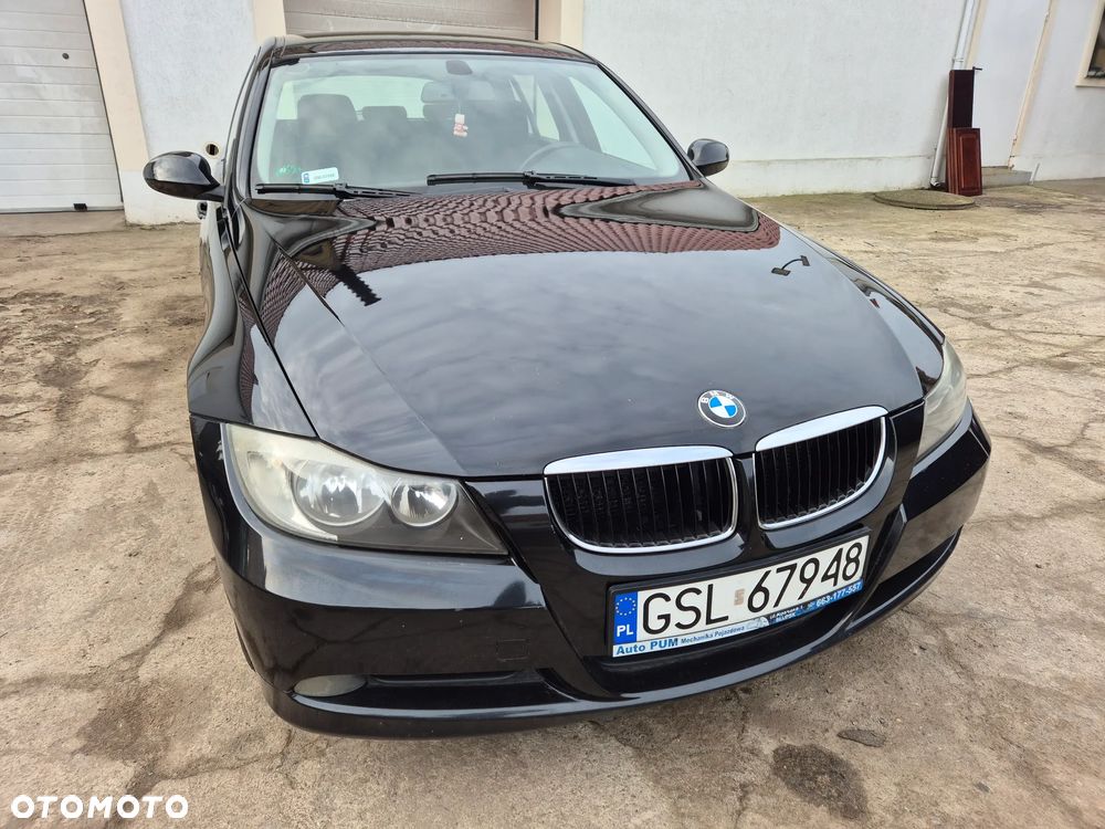 BMW Seria 3 318i - 16