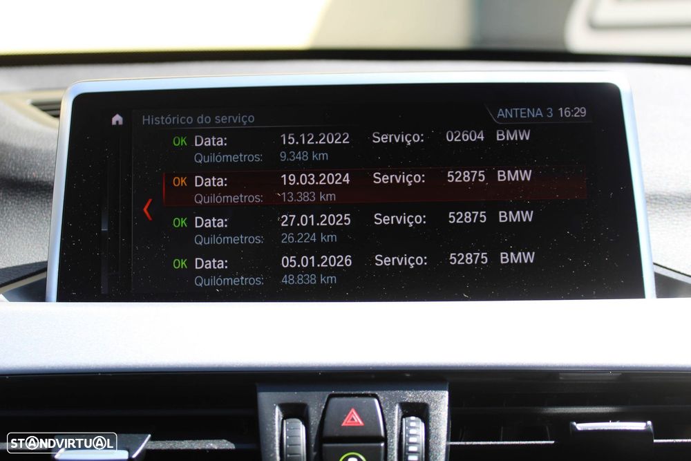 BMW X1 18 d sDrive Auto - 41