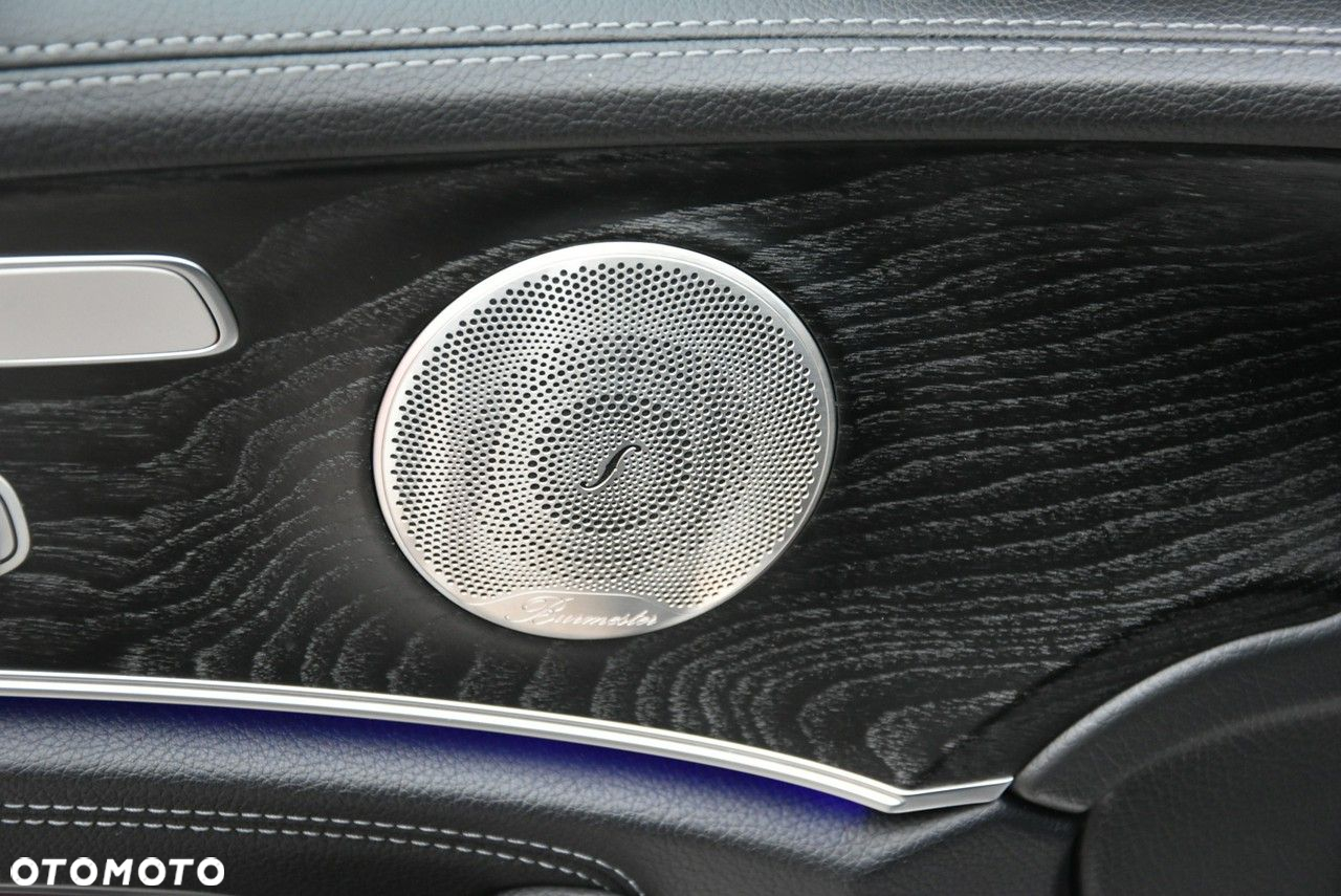 Mercedes-Benz Klasa E - 21