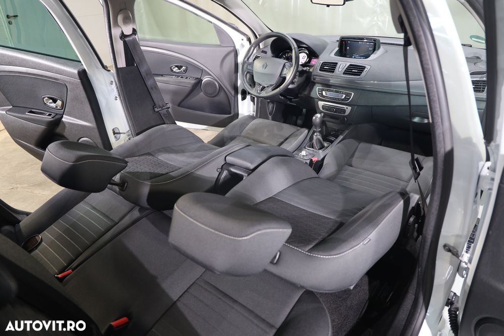 Renault Megane - 11