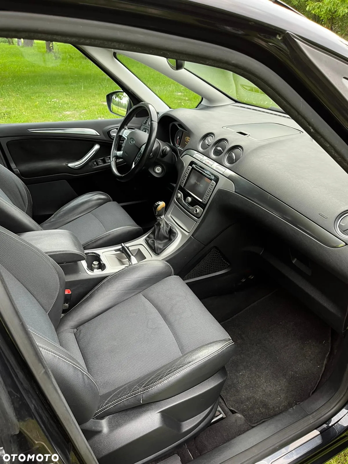 Ford S-Max - 9