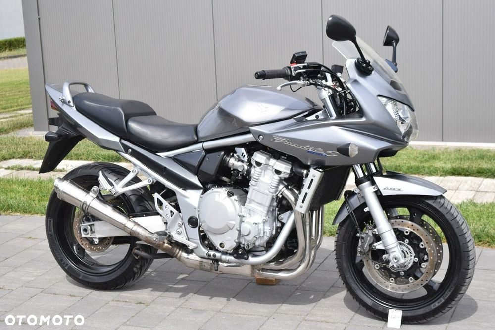 Suzuki Bandit - 1