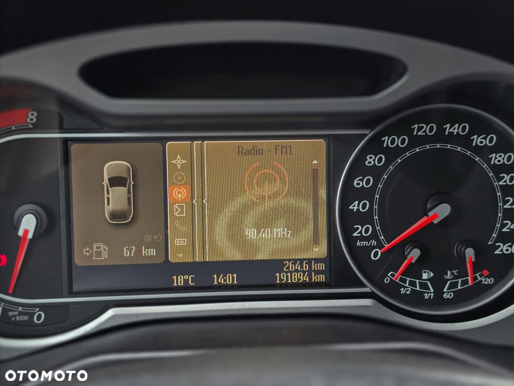 Ford Mondeo - 26