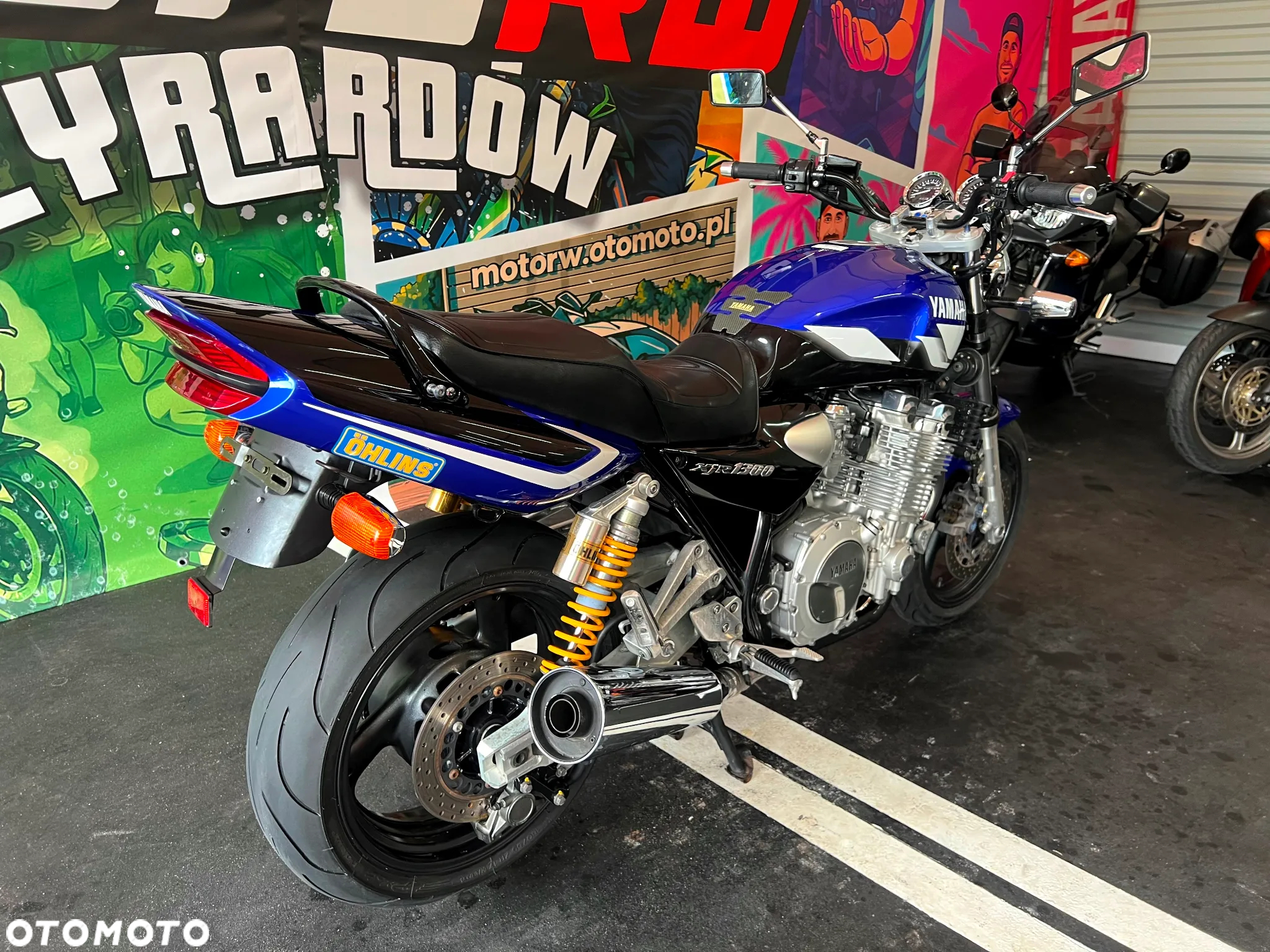 Yamaha XJR - 13