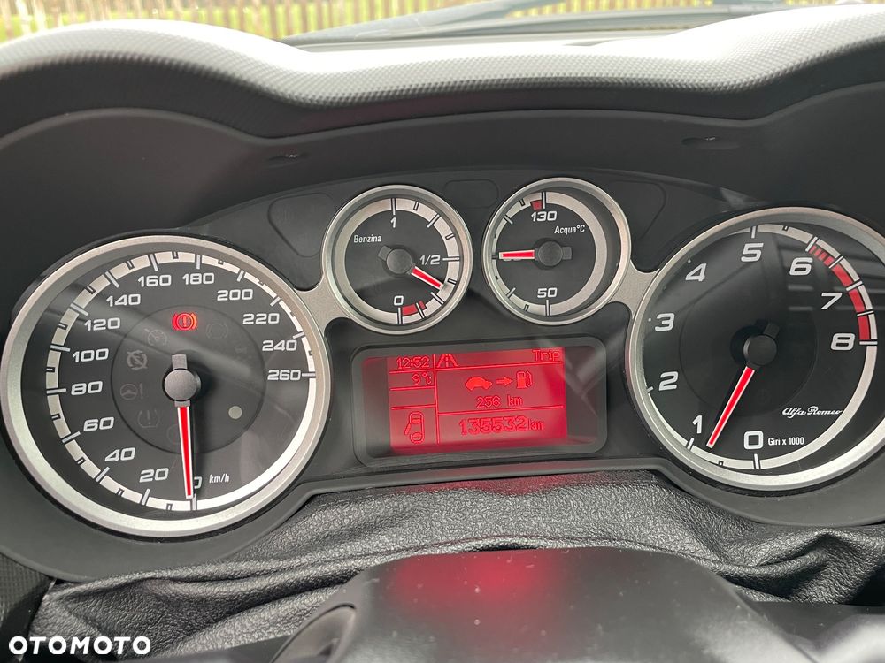 Alfa Romeo Mito - 32