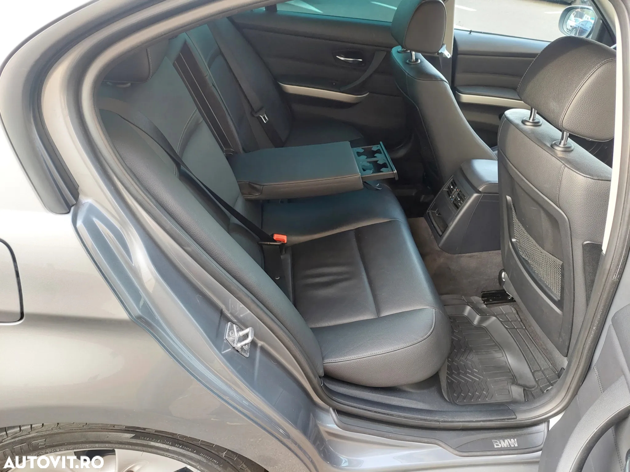 BMW Seria 3 318i Aut. - 6