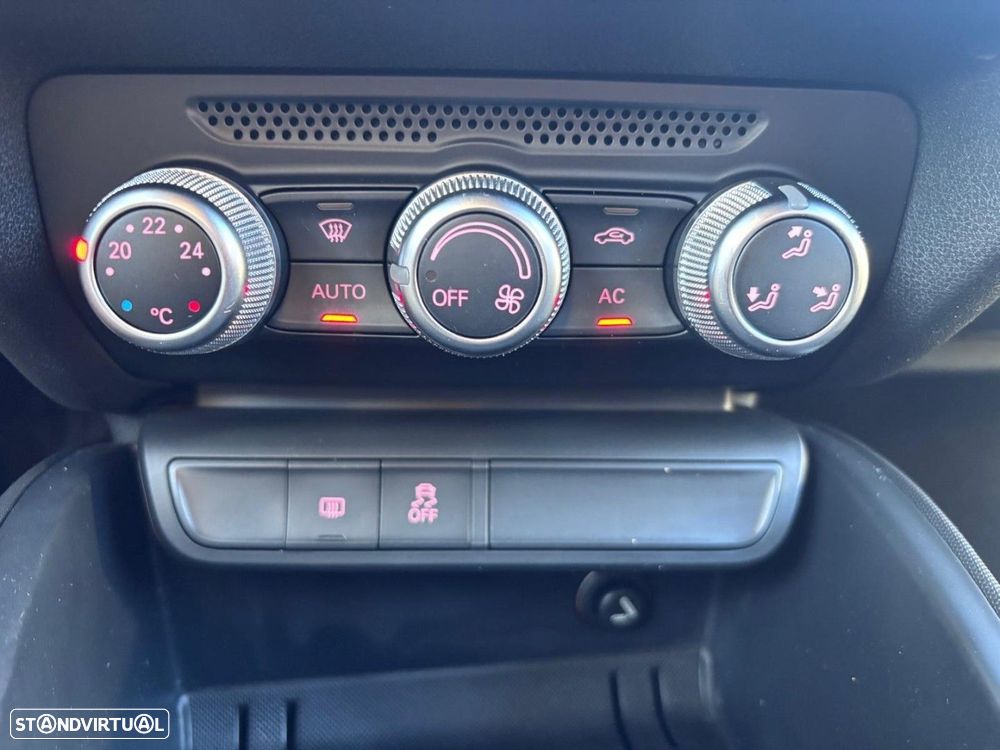 Audi A1 1.6 TDI S-line - 17