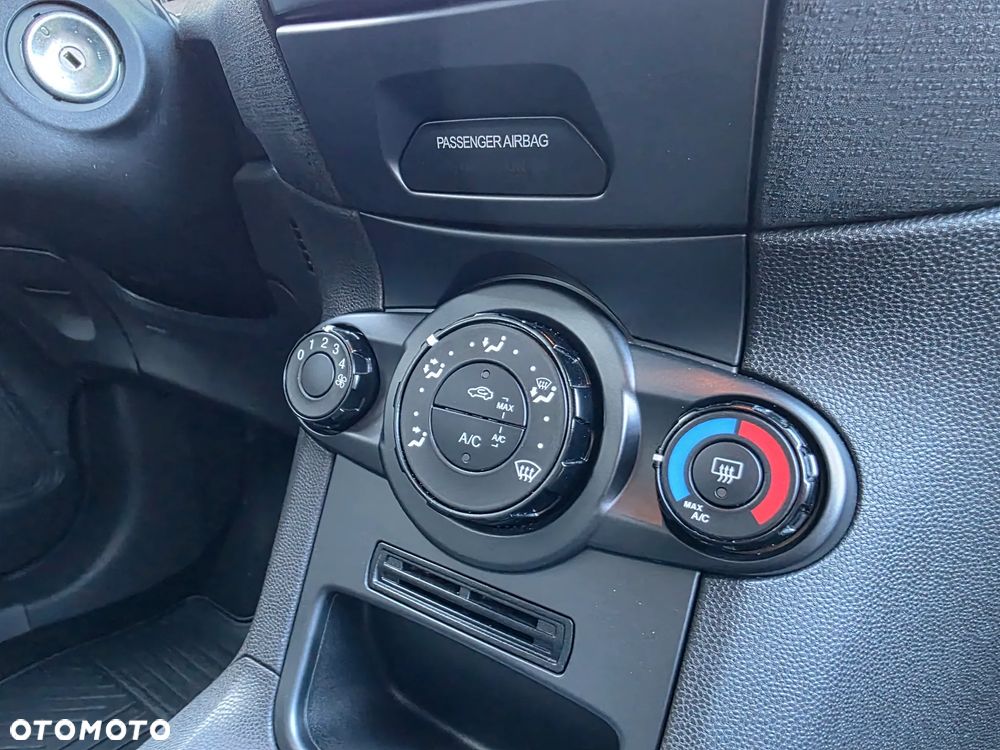 Ford Fiesta 1.25 Trend - 15