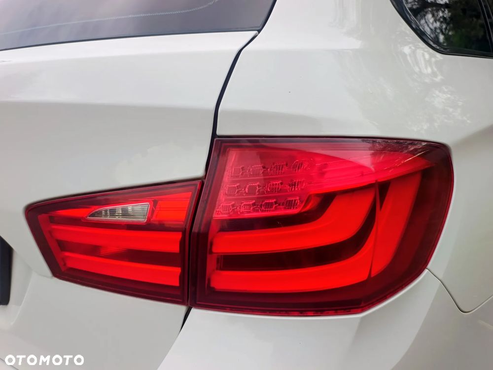 BMW Seria 5 520d xDrive Luxury Line - 15