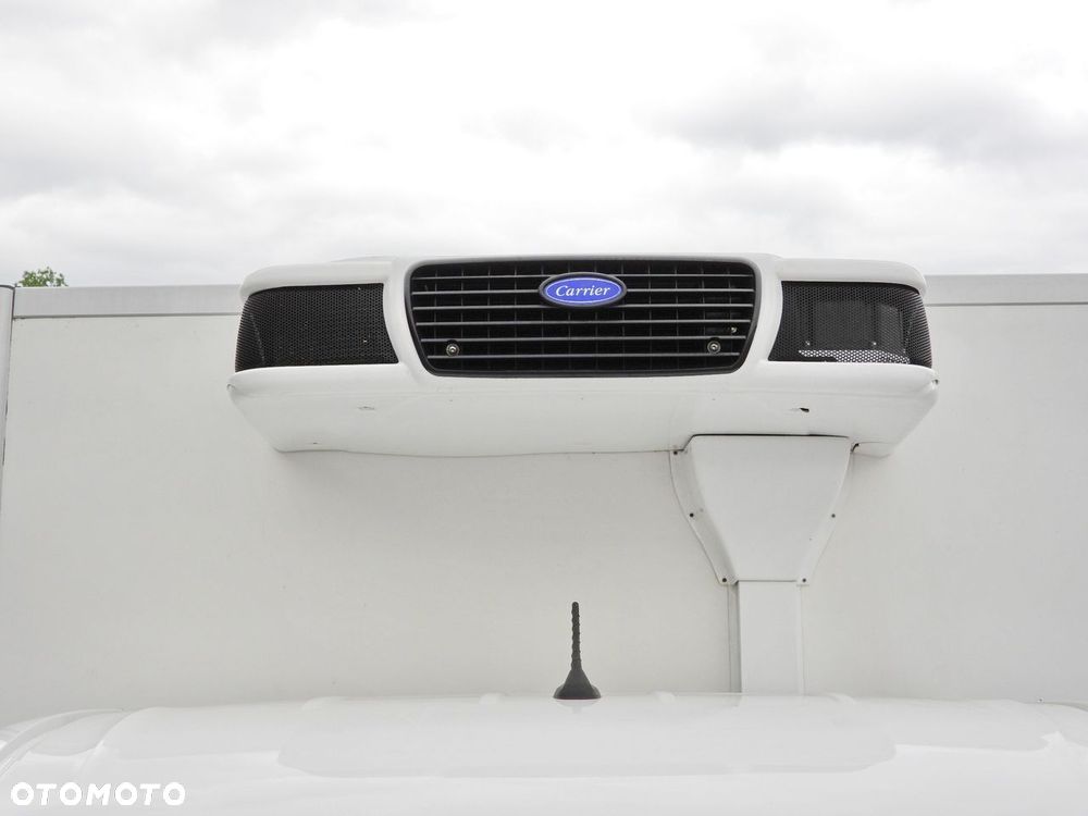 Volkswagen CRAFTER CHŁODNIA KONTENER -5*C 8 PALET BLIŹNIACZE KOŁA KLIMATYZACJA  180KM - 23