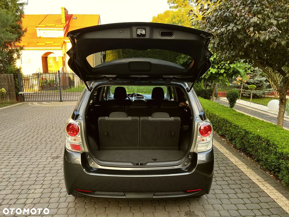 Toyota Verso 1.8 7-Sitzer Comfort - 13