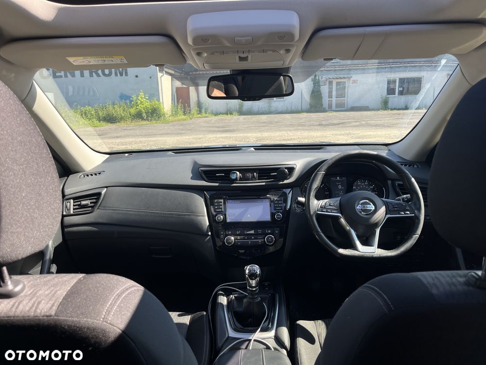 Nissan X-Trail - 4