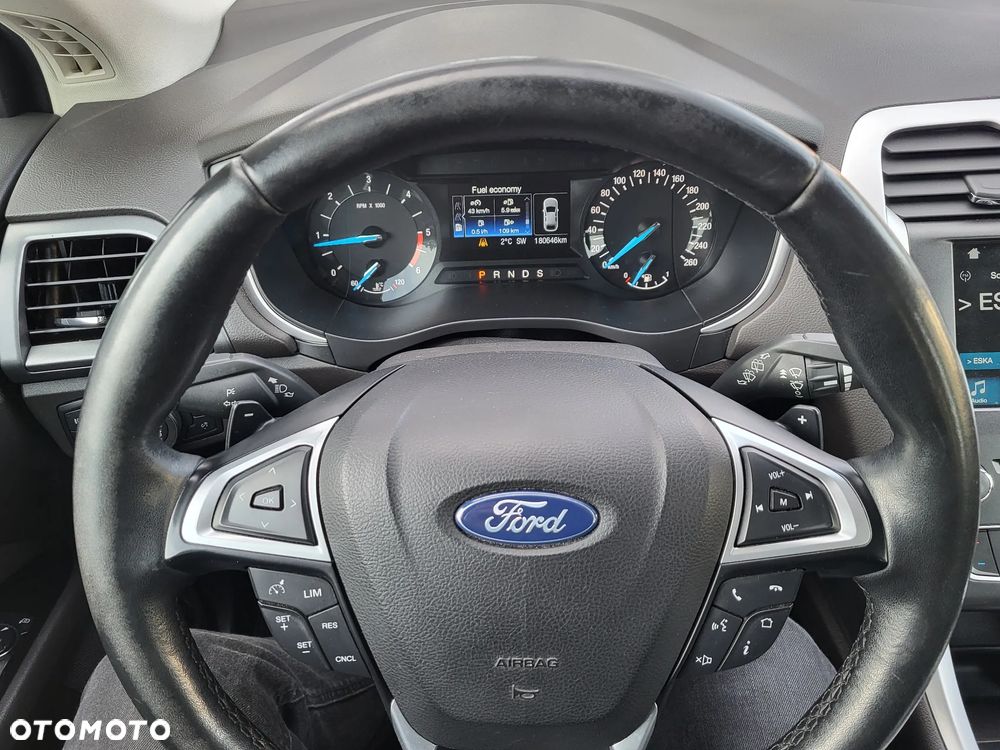 Ford Mondeo 2.0 TDCi Titanium PowerShift - 13