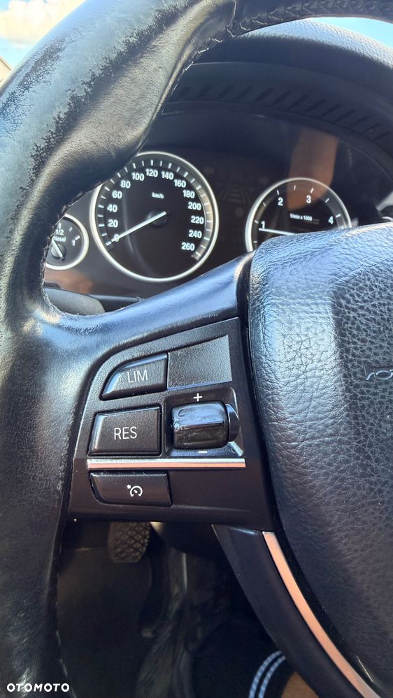 BMW Seria 5 520d Luxury Line - 19